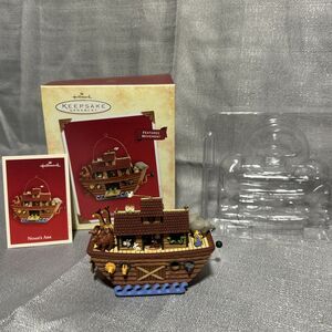 Noah’s Ark Hallmark‎ Keepsake Christmas Ornament  Wind Up Motion Movement 2004